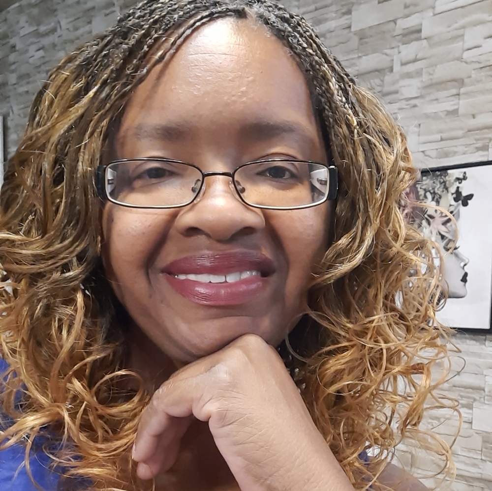 Meet your Posher, Vickie